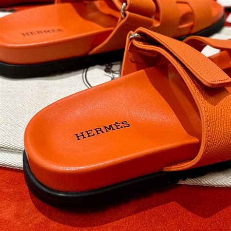 Hermes Chypre Sandal Rose Sorbet Epsom Leather (Women's)